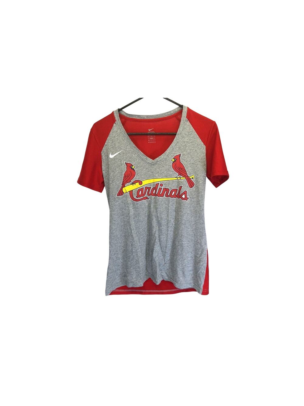 Nike Genuine Merchandise Cardinals V Neck Size Medium St Louis Baseball Tee